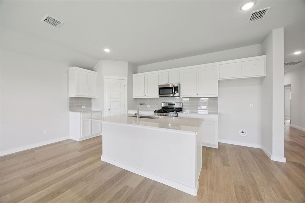 Kitchen in the Hadley home plan – REPRESENTATIVE PHOTO Kitchen in the Hadley home plan – REPRESENTATIVE PHOTO