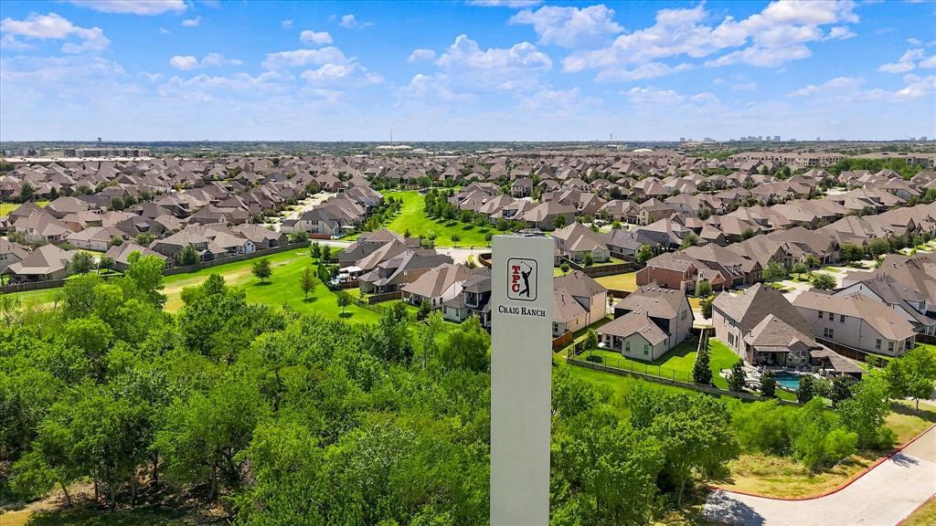 Experience the Craig Ranch lifestyle, where beautiful neighborhoods, lush green spaces, and the prestigious TPC Craig Ranch golf course come together in one exceptional master planned community.