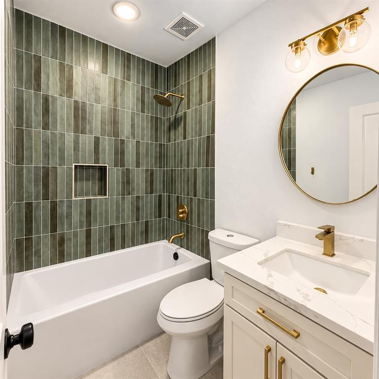 808 Oakhurst Street, #2, Houston, TX 77023