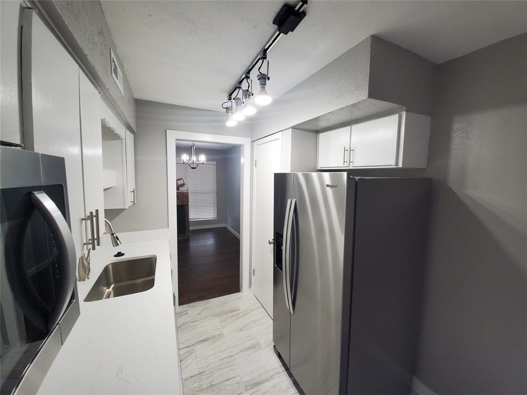 7729 Meadow Park Drive, #217, Dallas, TX 75230