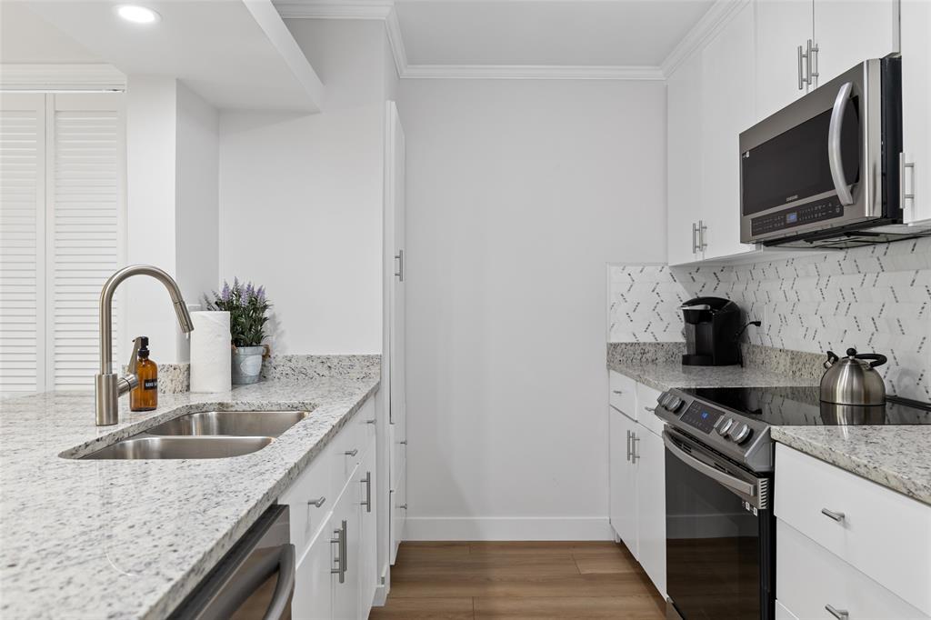 5881 Preston View Boulevard, #262, Dallas, TX 75240