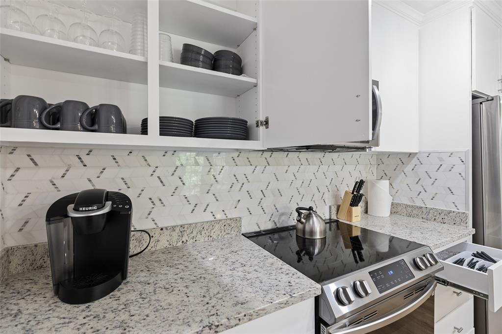 5881 Preston View Boulevard, #262, Dallas, TX 75240