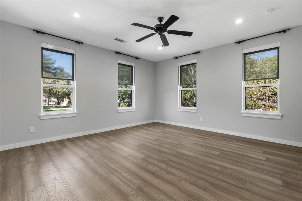 1211 Woodlawn Avenue, Dallas, TX 75208