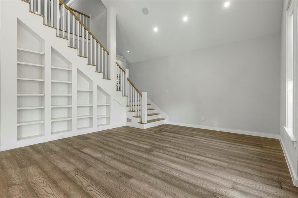 1211 Woodlawn Avenue, Dallas, TX 75208 1211 Woodlawn Avenue, Dallas, TX 75208