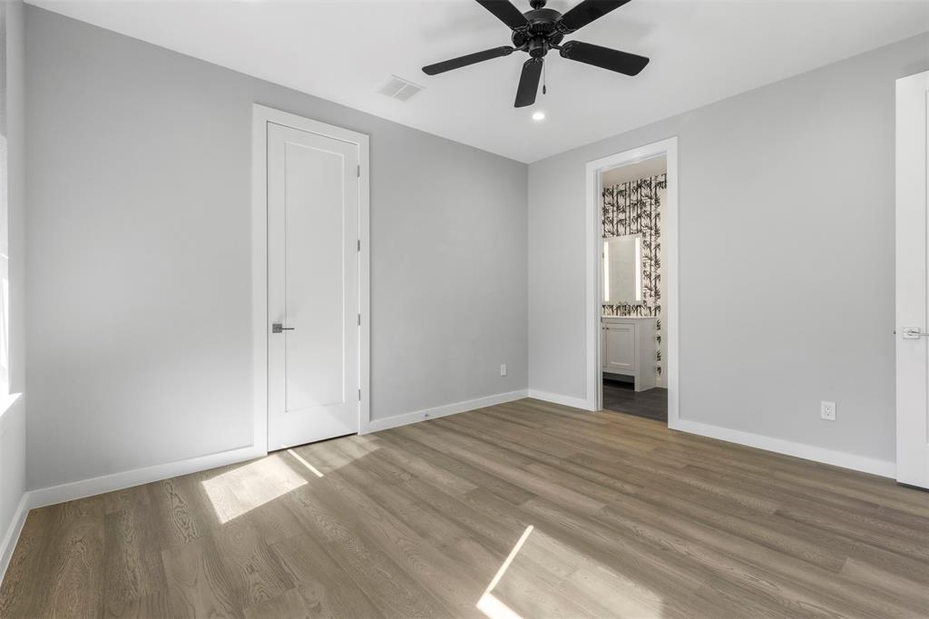 1211 Woodlawn Avenue, Dallas, TX 75208