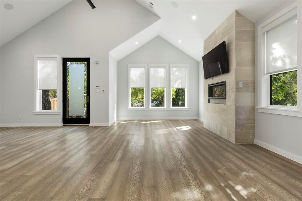 1211 Woodlawn Avenue, Dallas, TX 75208 1211 Woodlawn Avenue, Dallas, TX 75208