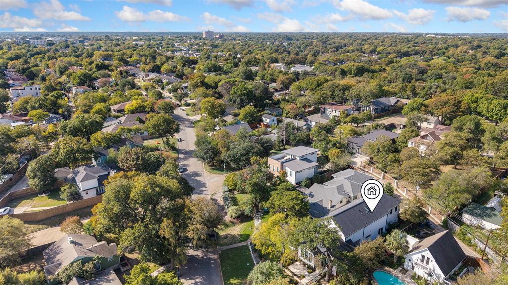 1211 Woodlawn Avenue, Dallas, TX 75208