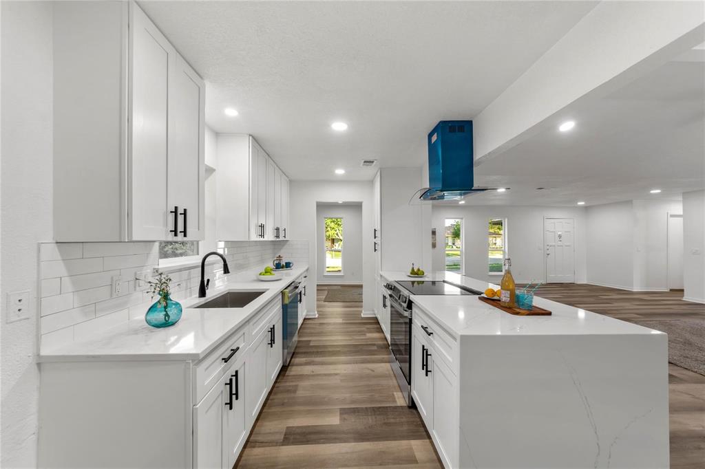 2405 Roundrock Trail, Plano, TX 75075