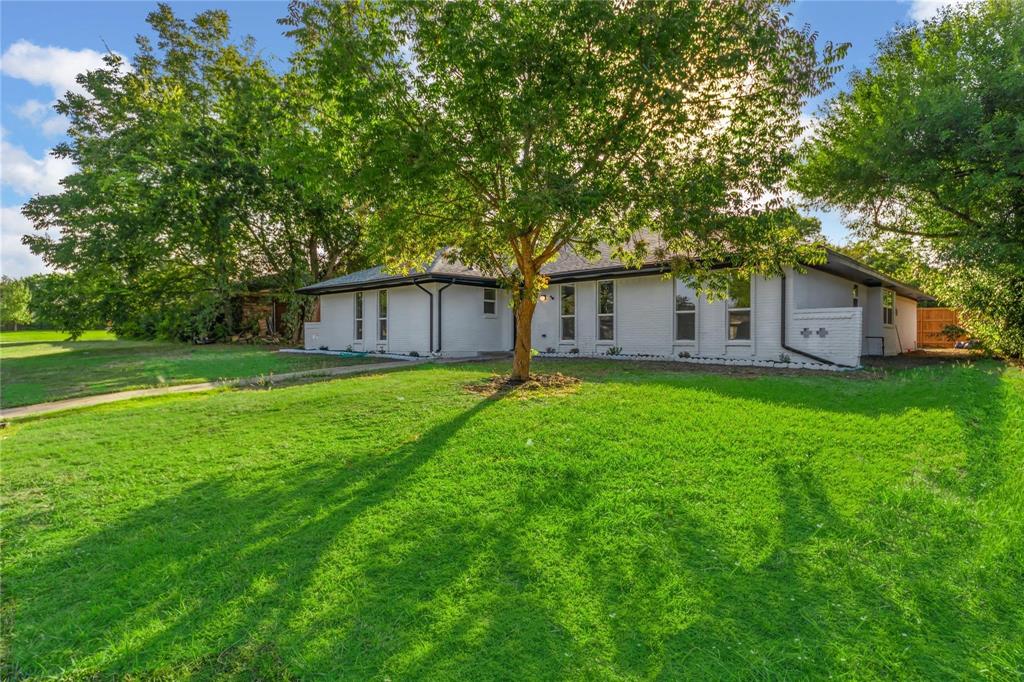 2405 Roundrock Trail, Plano, TX 75075