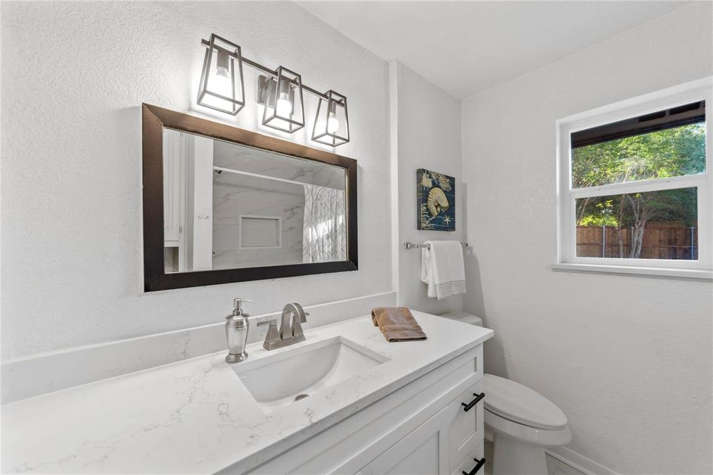 2405 Roundrock Trail, Plano, TX 75075