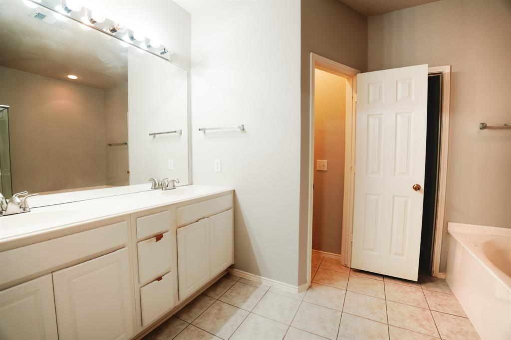 11354 Still Hollow Drive, Frisco, TX 75035