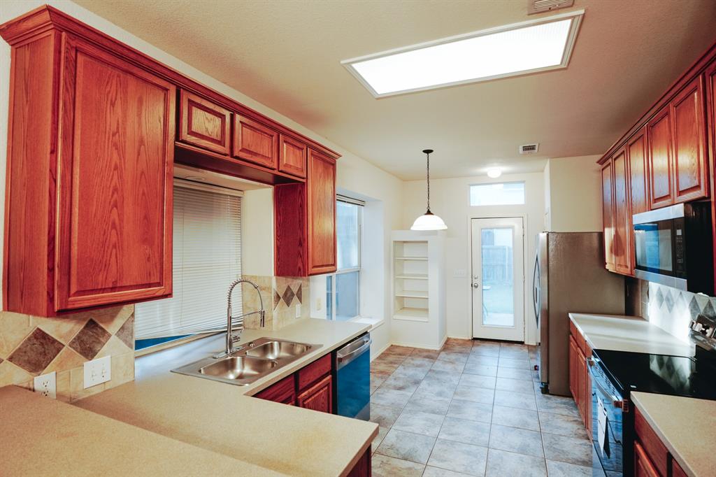 11354 Still Hollow Drive, Frisco, TX 75035