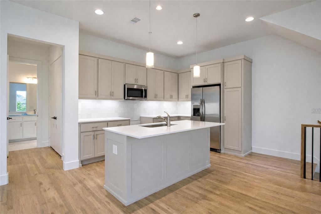 6151 Oram Street, #105, Dallas, TX 75214 6151 Oram Street, #105, Dallas, TX 75214