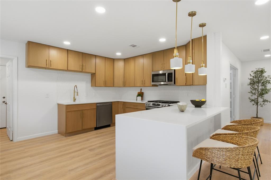 7733 Indian Springs Road, Dallas, TX 75248
