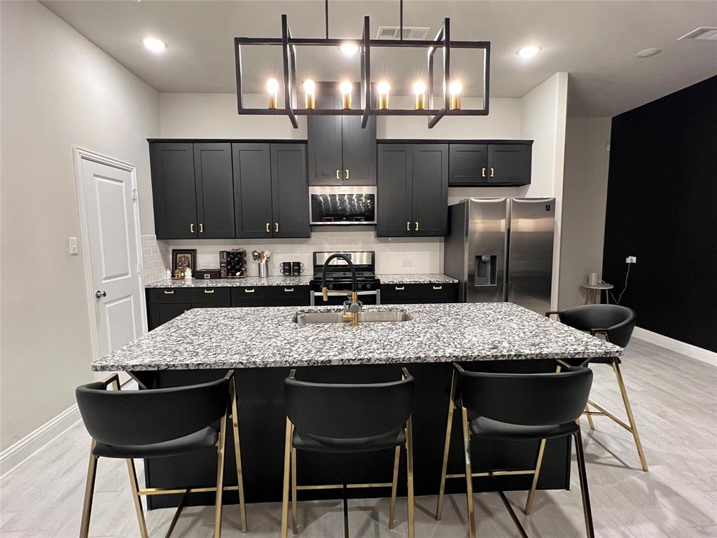 6225 Blythe Drive, Frisco, TX 75035 6225 Blythe Drive, Frisco, TX 75035