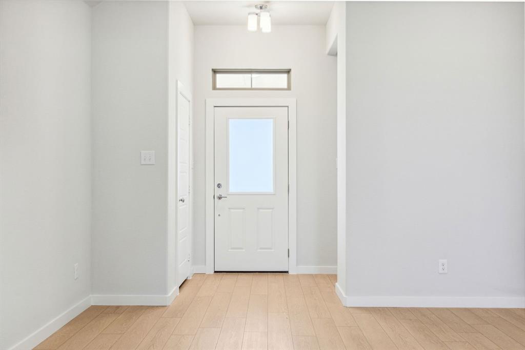 Entryway in the Ash home plan – REPRESENTATIVE PHOTO