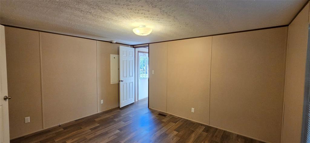 1001 Hemlock Drive, West Tawakoni, TX 75474