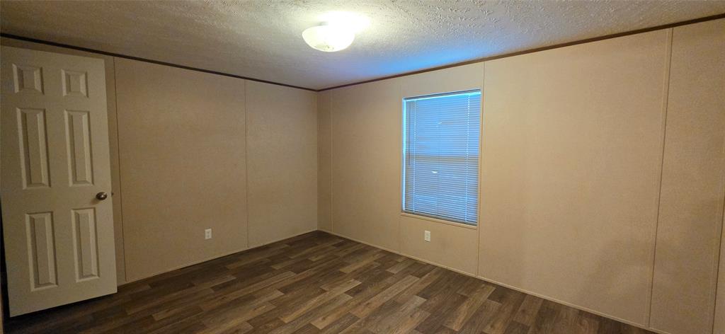 1001 Hemlock Drive, West Tawakoni, TX 75474