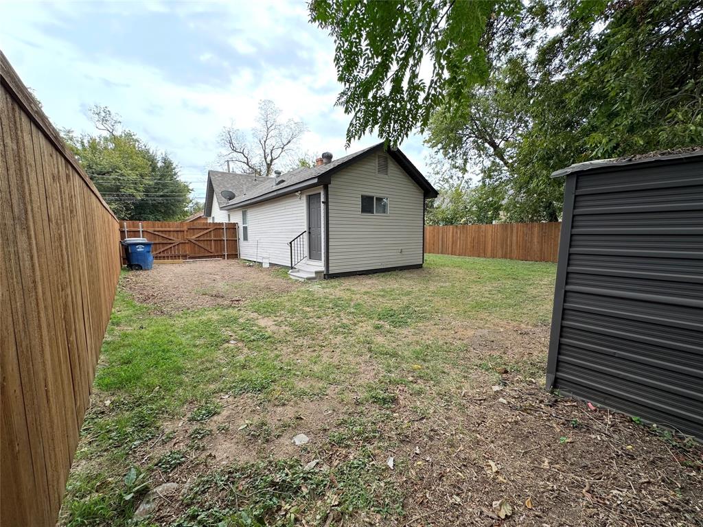 2243 Garden Drive, Dallas, TX 75215