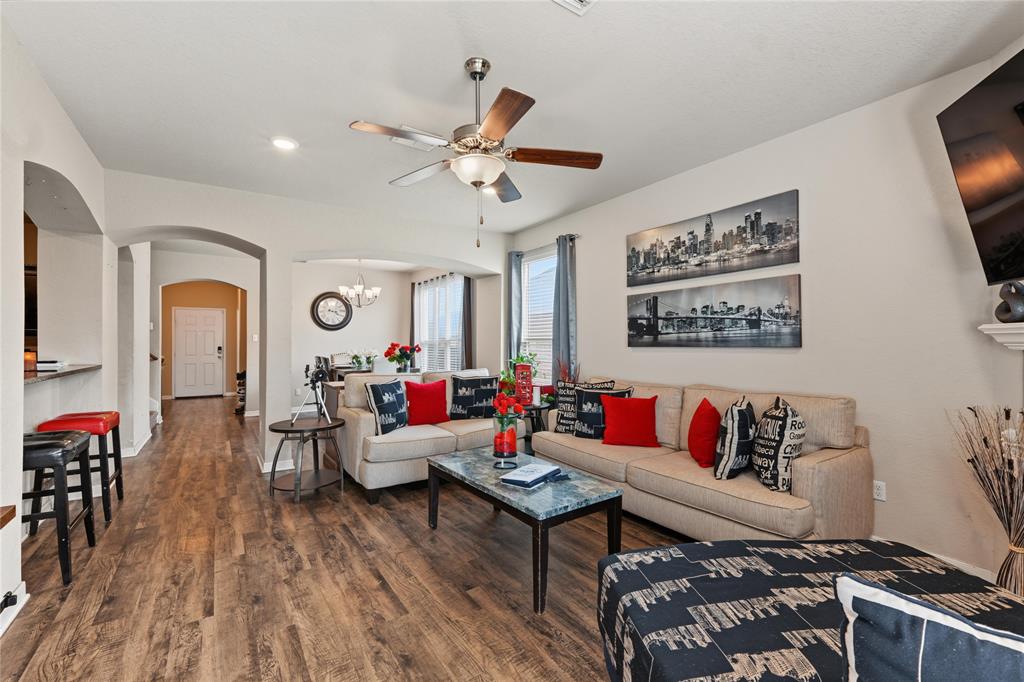 10620 Langham Drive, Waco, TX 76708 10620 Langham Drive, Waco, TX 76708