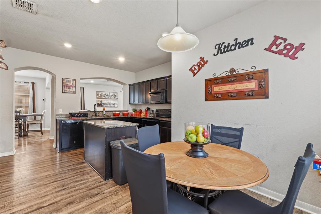 10620 Langham Drive, Waco, TX 76708 10620 Langham Drive, Waco, TX 76708