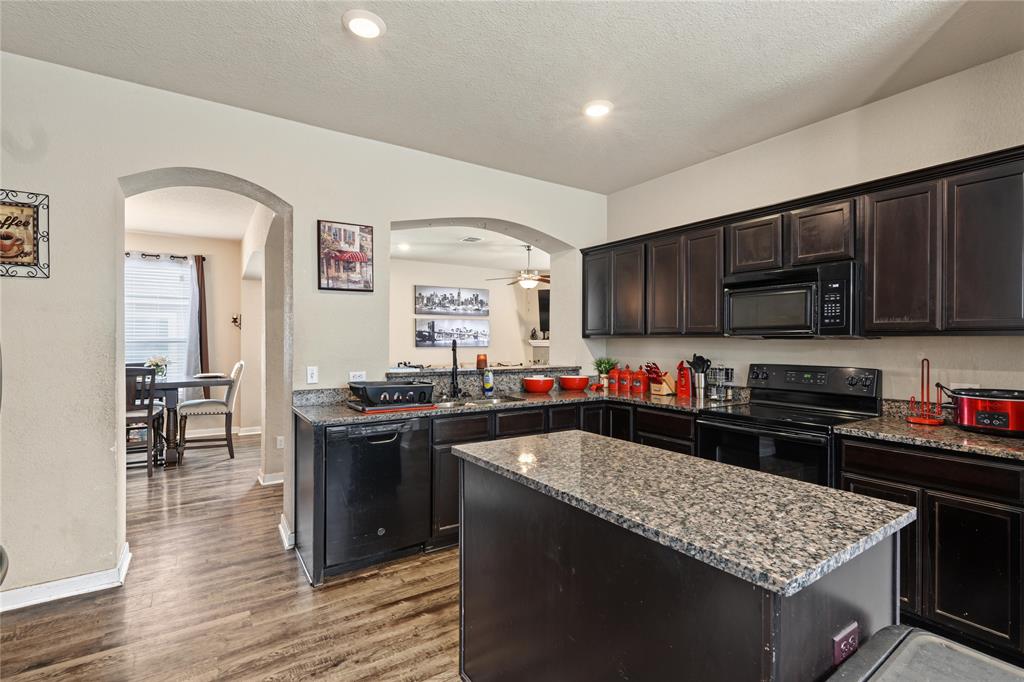 10620 Langham Drive, Waco, TX 76708 10620 Langham Drive, Waco, TX 76708