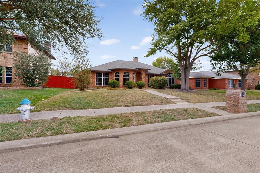 2605 Buck Drive, Mesquite, TX 75181 2605 Buck Drive, Mesquite, TX 75181