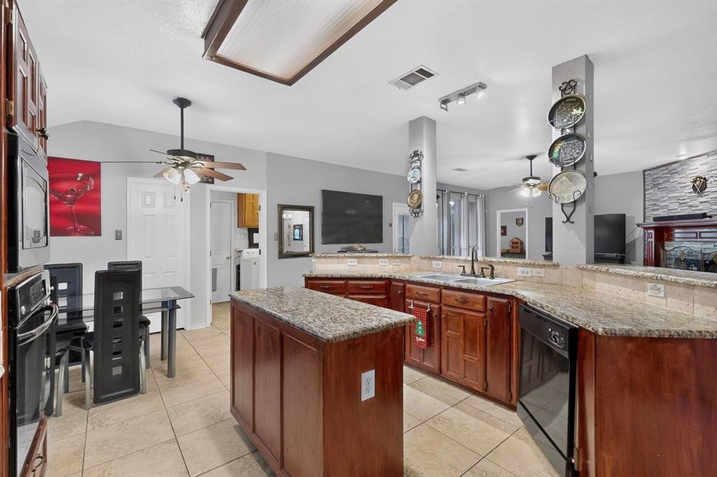 2605 Buck Drive, Mesquite, TX 75181