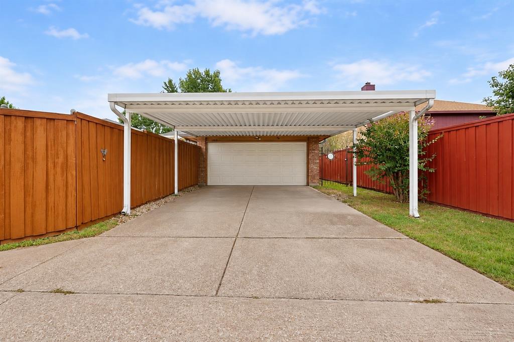 2605 Buck Drive, Mesquite, TX 75181