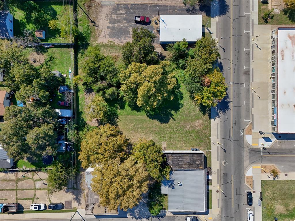 815 Elm Avenue, Waco, TX 76704