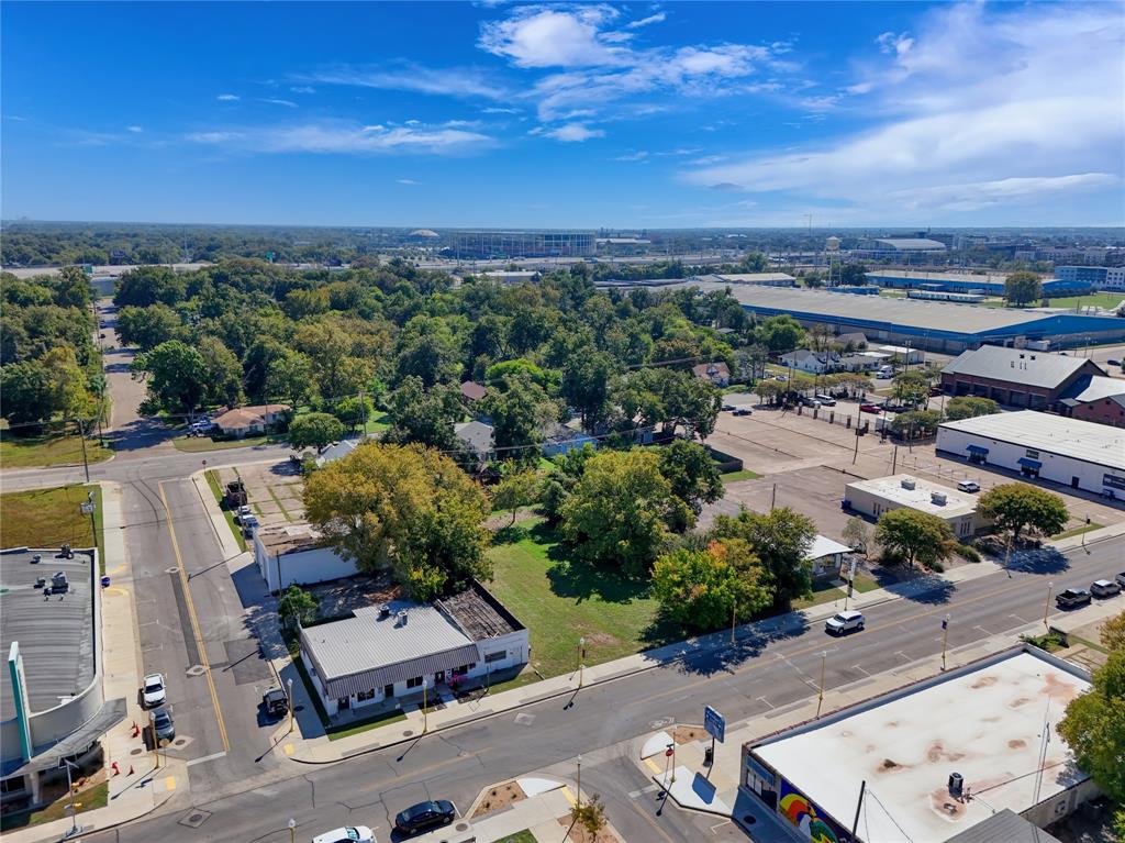 815 Elm Avenue, Waco, TX 76704 815 Elm Avenue, Waco, TX 76704
