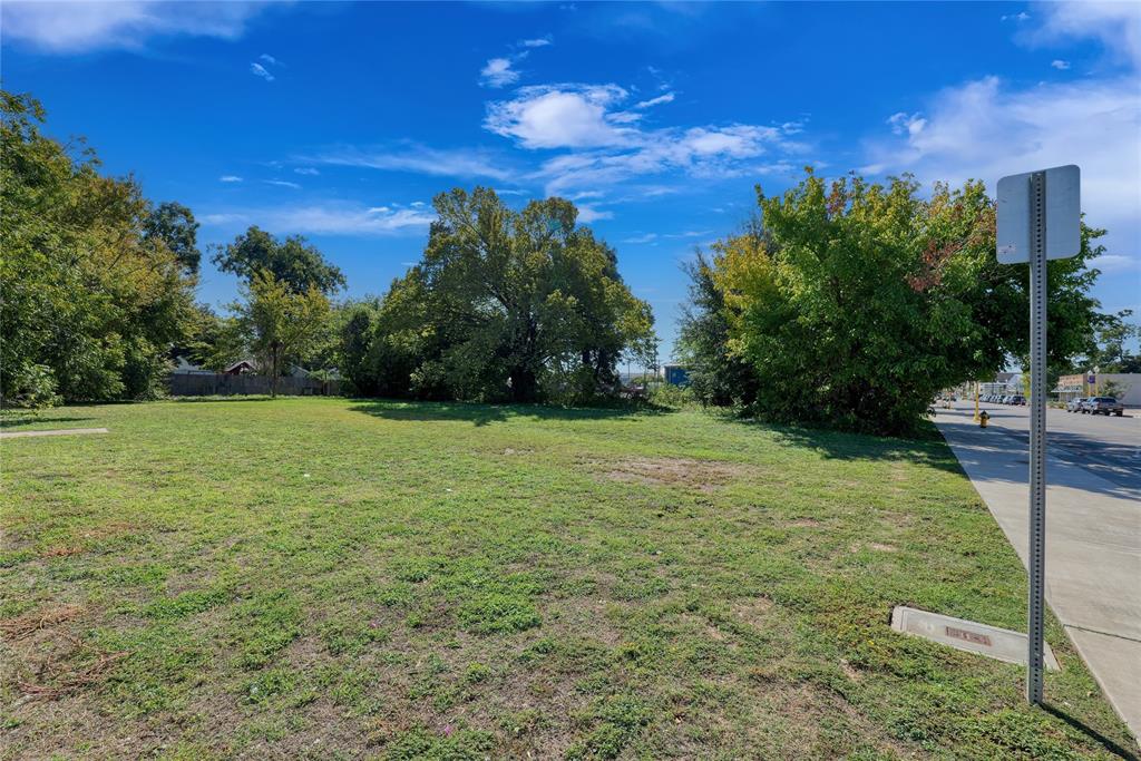 815 Elm Avenue, Waco, TX 76704 815 Elm Avenue, Waco, TX 76704