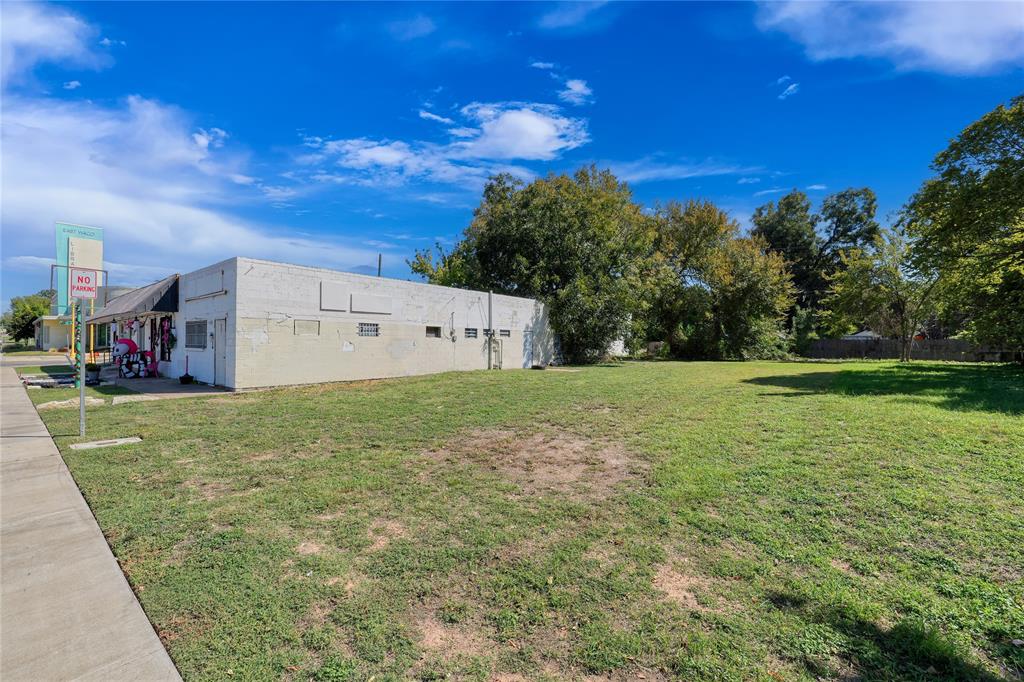 815 Elm Avenue, Waco, TX 76704 815 Elm Avenue, Waco, TX 76704