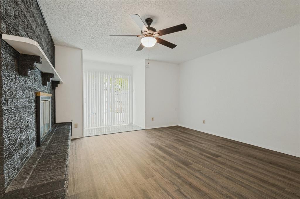 223 Brownwood Court, #225, Irving, TX 75060