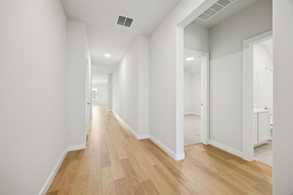 Entryway in the Heisman home plan – REPRESENTATIVE PHOTO