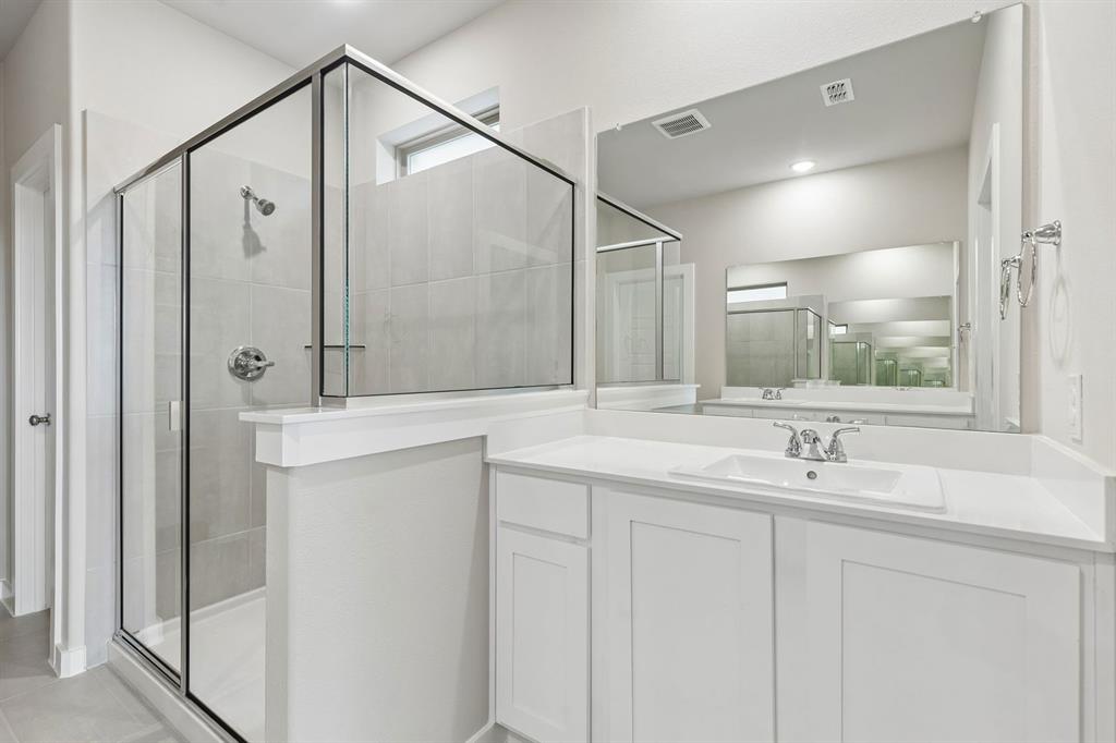 Primary Bathroom in the Winters home plan – REPRESENTATIVE PHOTO