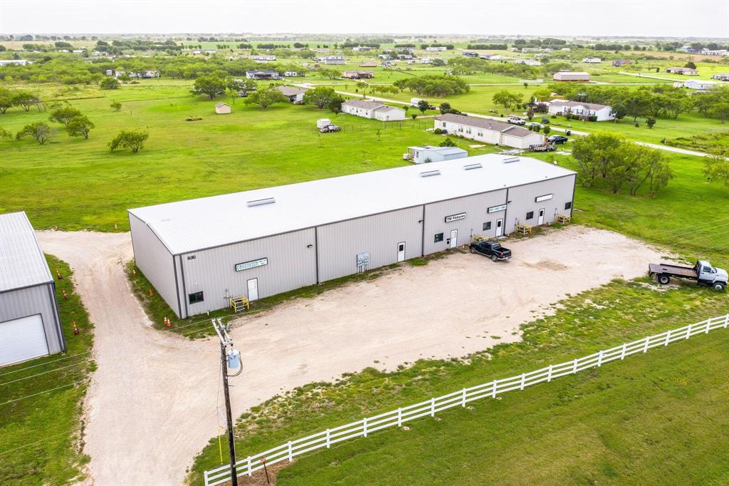 8081 Highway 175, Kemp, TX 75143