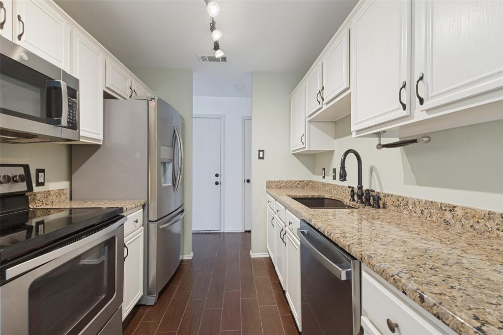 800 Cooper Lane, Royse City, TX 75189