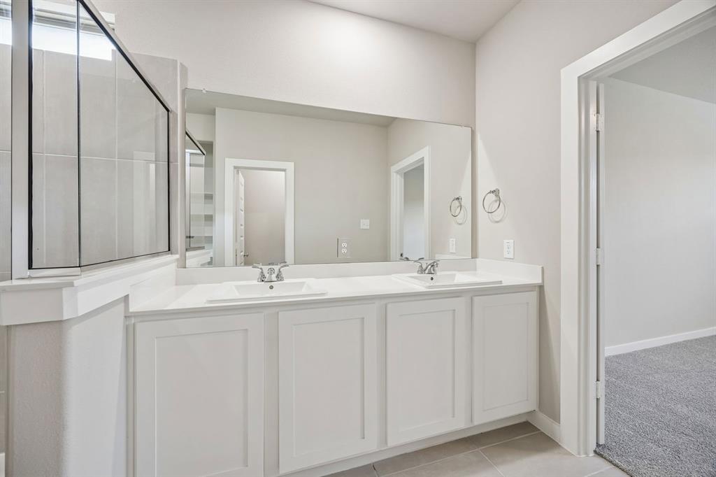 Primary Bathroom in the Willow home plan – REPRESENTATIVE PHOTO