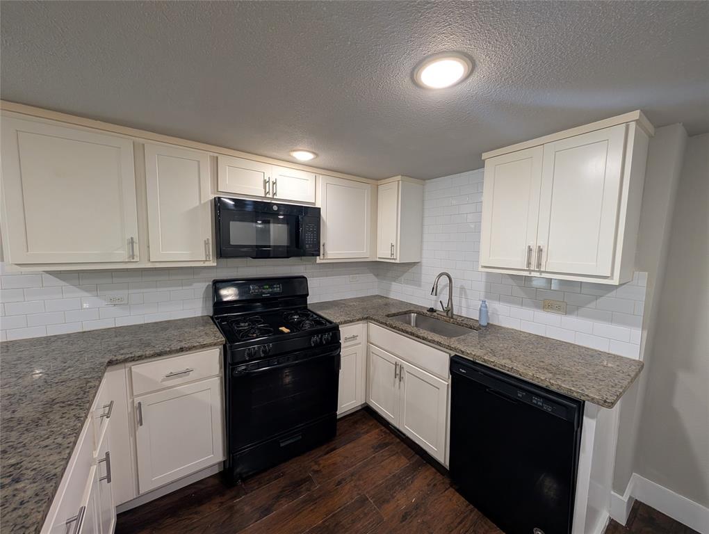 2321 Starks Avenue, Dallas, TX 75215
