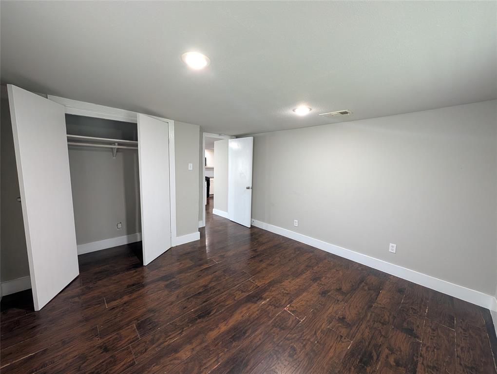 2321 Starks Avenue, Dallas, TX 75215