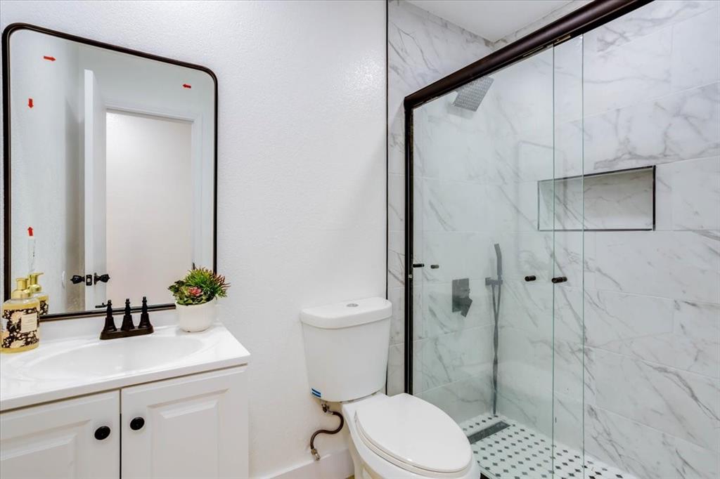 1422 Eastview Drive, Garland, TX 75040