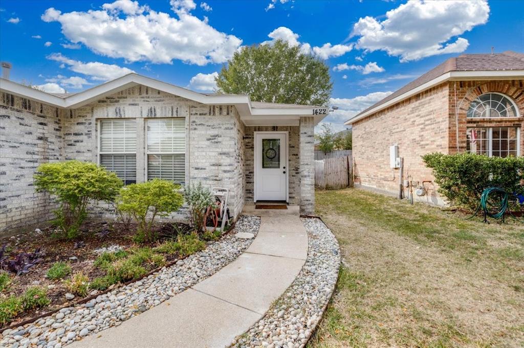 1422 Eastview Drive, Garland, TX 75040 1422 Eastview Drive, Garland, TX 75040