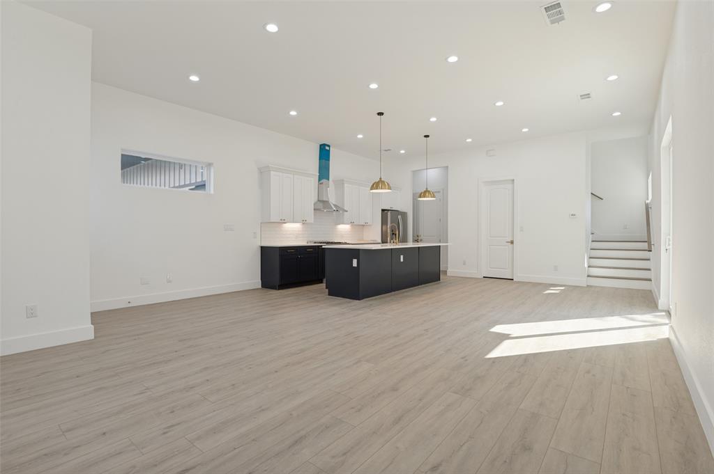 513 N Patton Street, Dallas, TX 75203 513 N Patton Street, Dallas, TX 75203