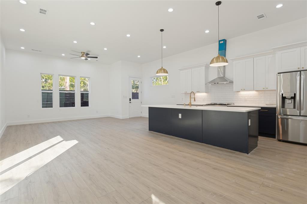 513 N Patton Street, Dallas, TX 75203 513 N Patton Street, Dallas, TX 75203