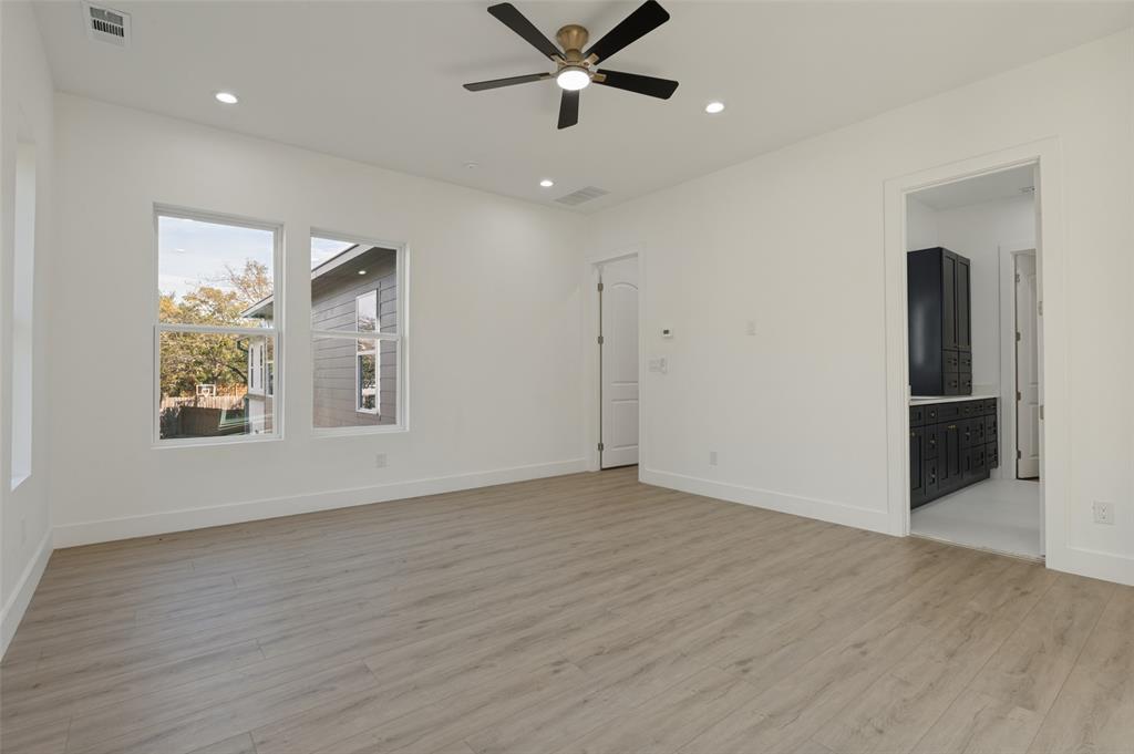 513 N Patton Street, Dallas, TX 75203