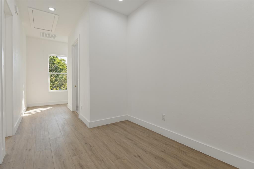 513 N Patton Street, Dallas, TX 75203