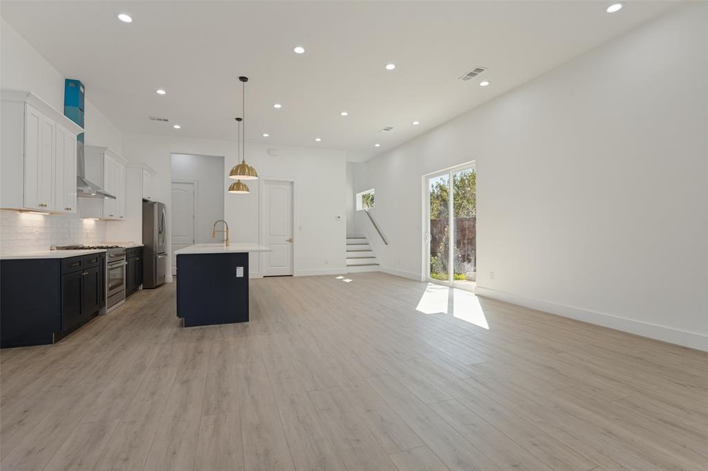513 N Patton Street, Dallas, TX 75203 513 N Patton Street, Dallas, TX 75203