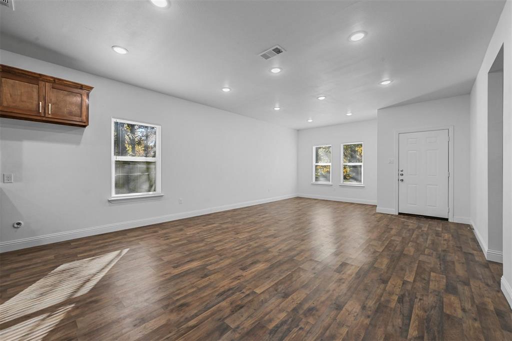 129 Arapaho Trail, Mabank, TX 75156 129 Arapaho Trail, Mabank, TX 75156