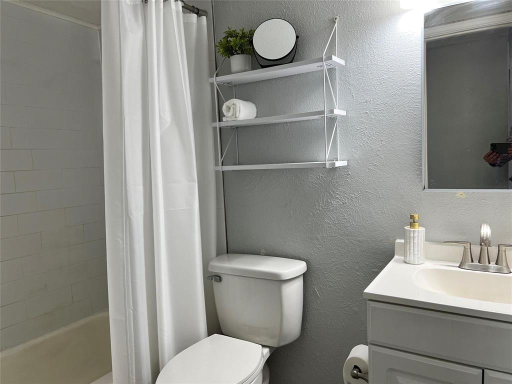 7621 Mccallum Boulevard, #304, Dallas, TX 75252